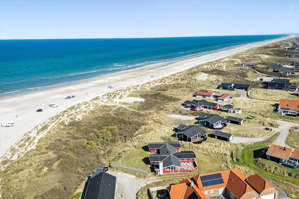 Beach holiday home - BL1463 Blokhus Strand og By, Blokhus