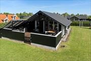 Gemütliches und gepflegtes Ferienhaus mit Meerblick in Pøt Strandby