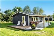 Godt og pænt sommerhus centralt i Øster Hurup