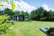 Hyggeligt sommerhus i Udsholt Strand – Din perfekte ferieoase