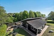 Dejligt sommerhus tæt på vandet i As Vig ved Juelsminde