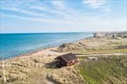 Lille sommerhus med fantastisk beliggenhed