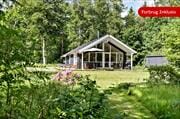 Moderne sommerhus på naturskøn grund tæt på Tisvilde Hegn