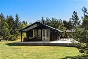 Dejligt sommerhus i naturskønne omgivelser tæt på Vesterhavet