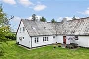 Rolig ferielejlighed i grønne omgivelser – ideel base nær Lønstrup og havet