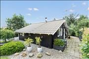 Hyggeligt feriehus med skønne solterrasser i Bork Hytteby