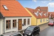 Flot renoveret byhus tæt på Løgstørs havneområde