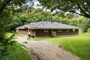 Schönes Sommerhaus für acht Personen auf einem ungestörten Grundstück in Lodbjerg Hede