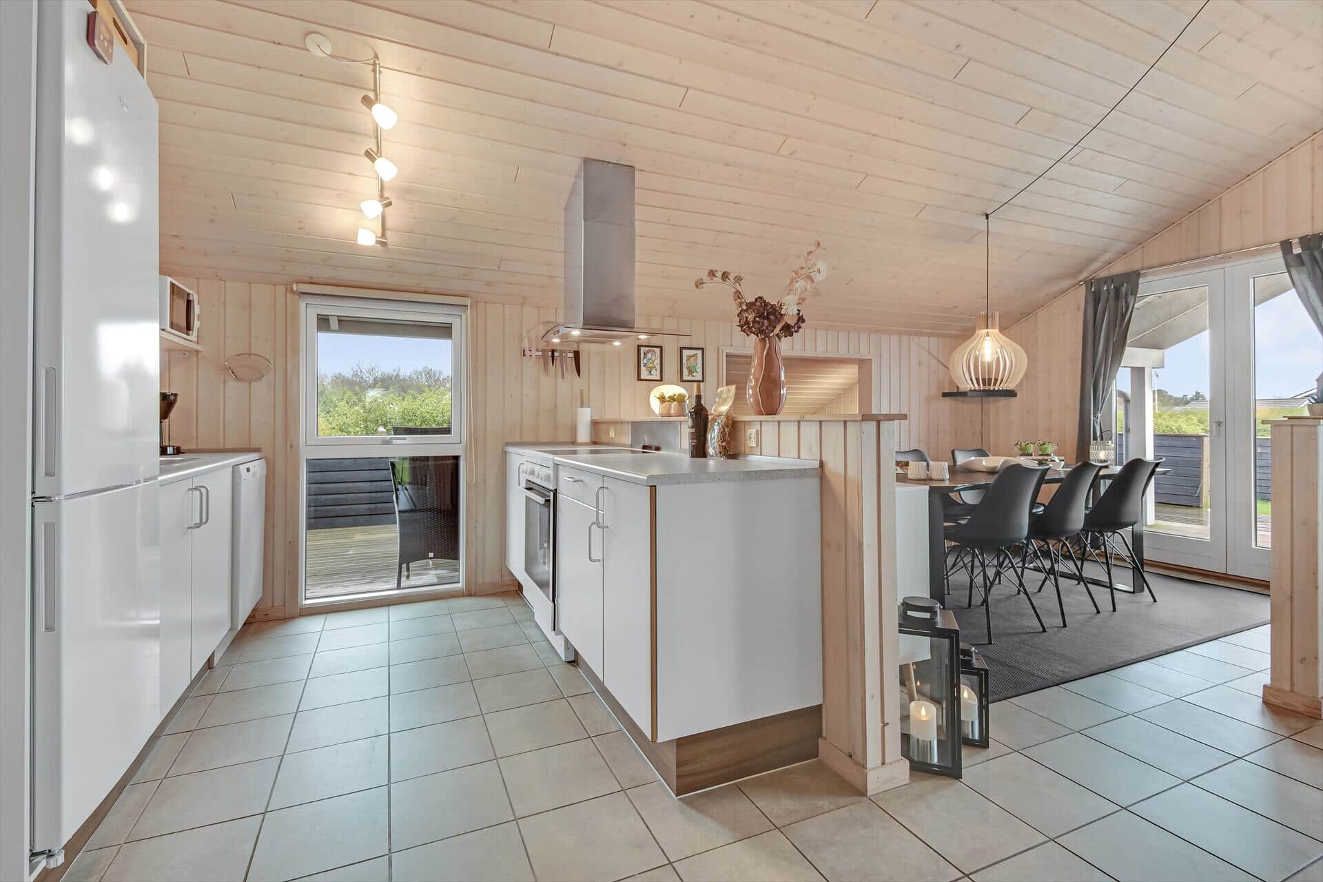 Image 1-22 Holiday-home C11327, Sortbærvej 23, DK - 6880 Tarm