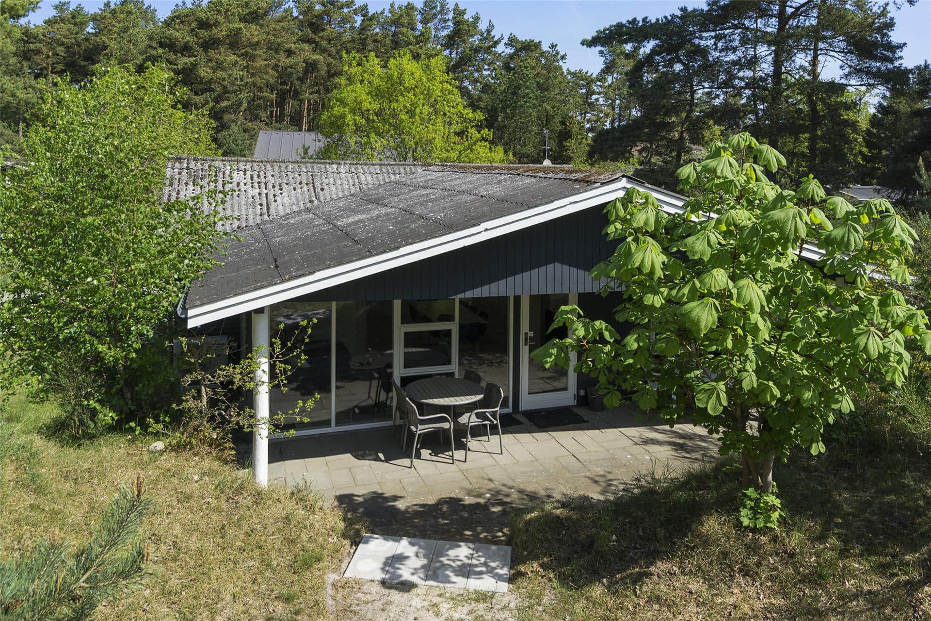 Image 0-10 Holiday-home 1517, Lyngvejen 2, DK - 3720 Aakirkeby